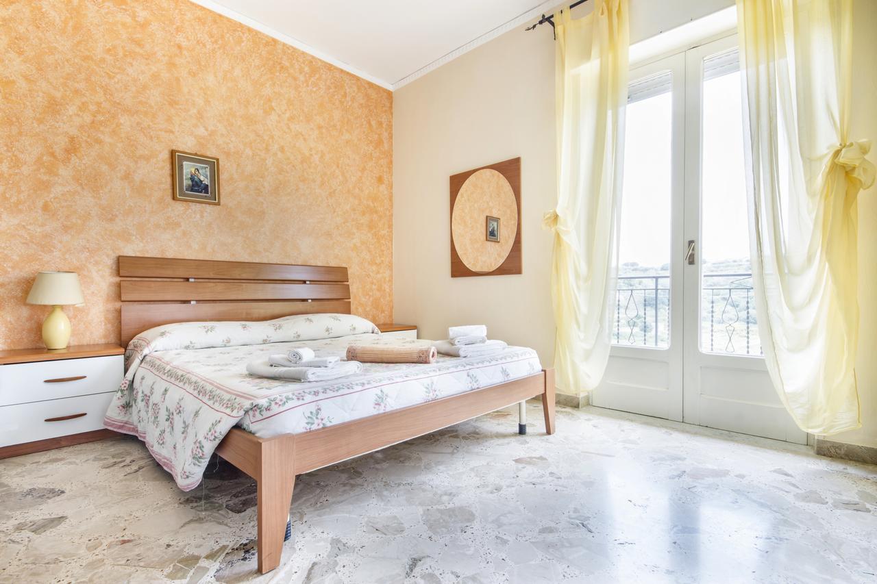 Ferienwohnung Casa Vacanza Paradise Vicino Cefalu Con Servizio Di Piscina A 3 Chilometri Campofelice Di Roccella Exterior foto