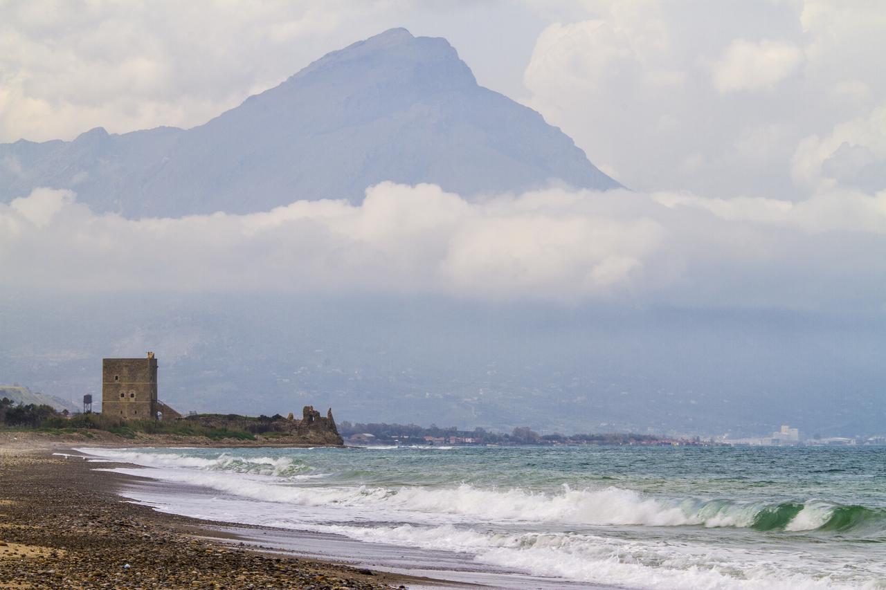 Ferienwohnung Casa Vacanza Paradise Vicino Cefalu Con Servizio Di Piscina A 3 Chilometri Campofelice Di Roccella Exterior foto